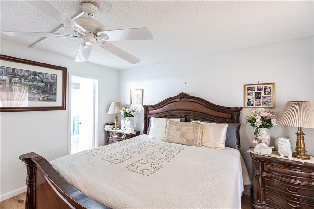 Sunrise Lakes - Residential