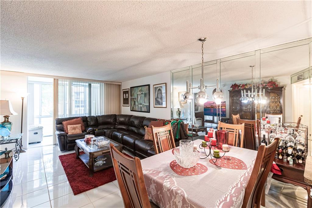 Sunrise Lakes - Residential