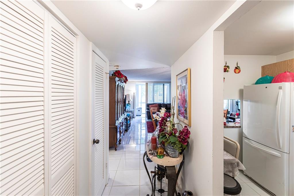 Sunrise Lakes - Residential