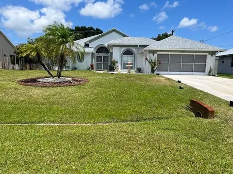 2861 SE Eagle Drive NE, Port St Lucie, FL MLS: R11085014
