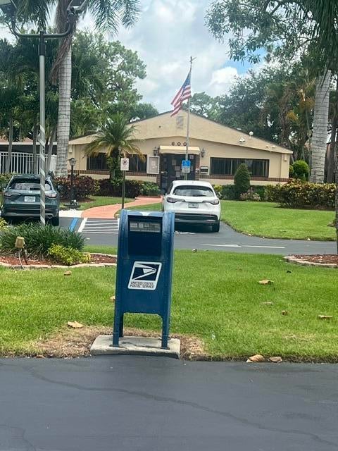 628 Sea Pine Way H1, Greenacres FL 33415
