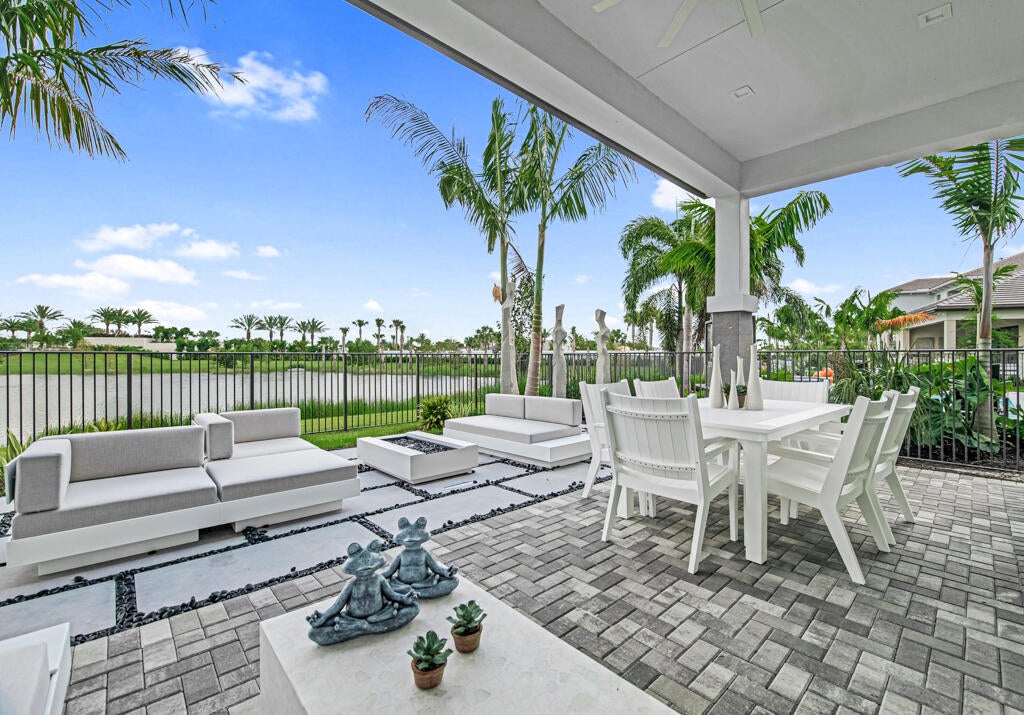 Photo of 13135 Florida Crane Drive, Palm Beach Gardens, FL 33412 (MLS # R11076790)