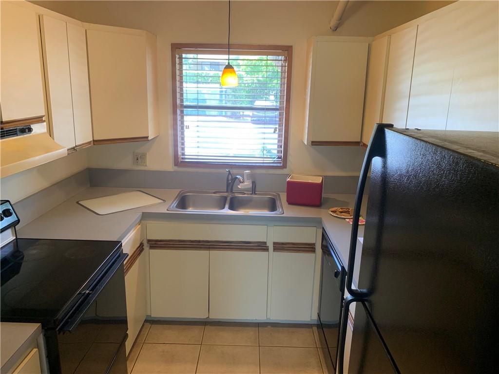 Pine Island Villas 1 - Residential