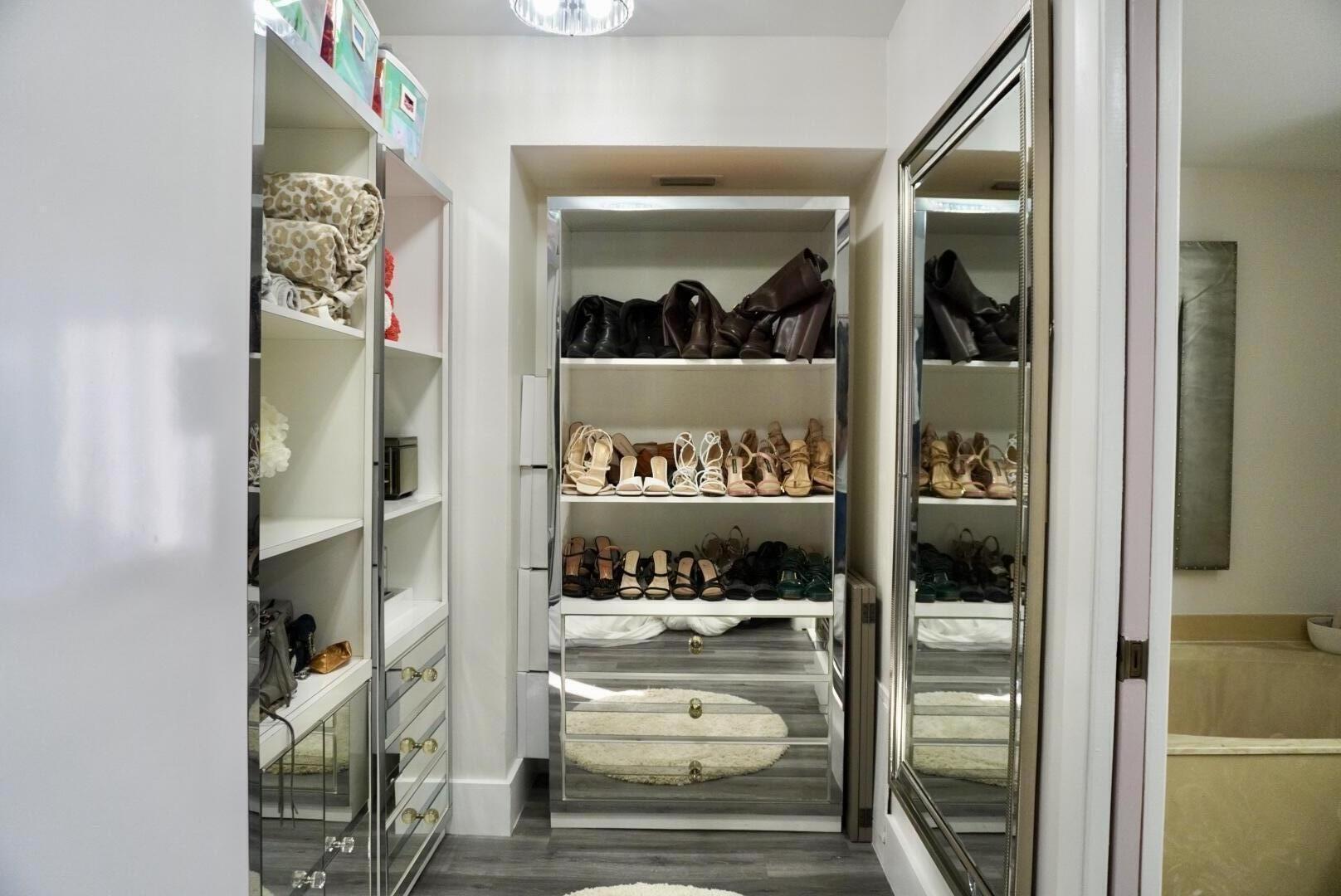 Lakes at Boca Rio - Residential