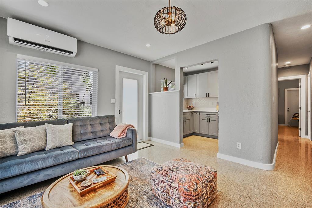 Progresso 2-18 D - Residential Lease