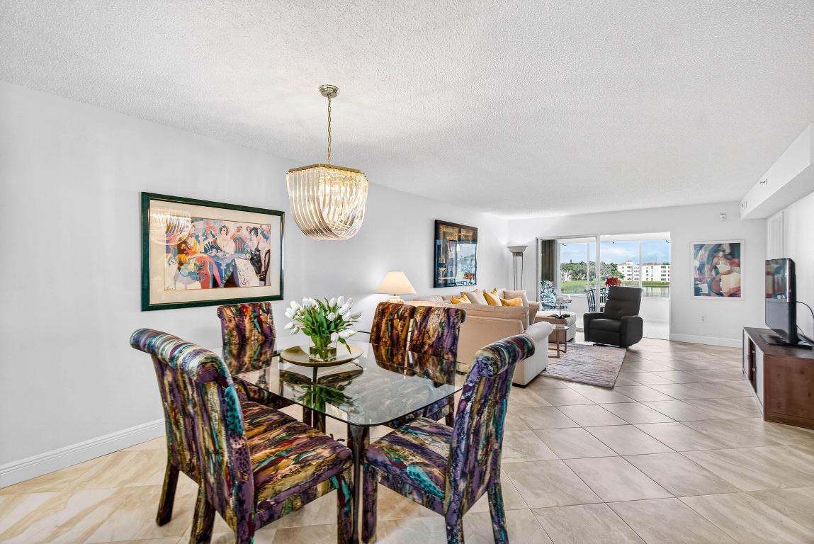 HUNTINGTON POINTE - Residential