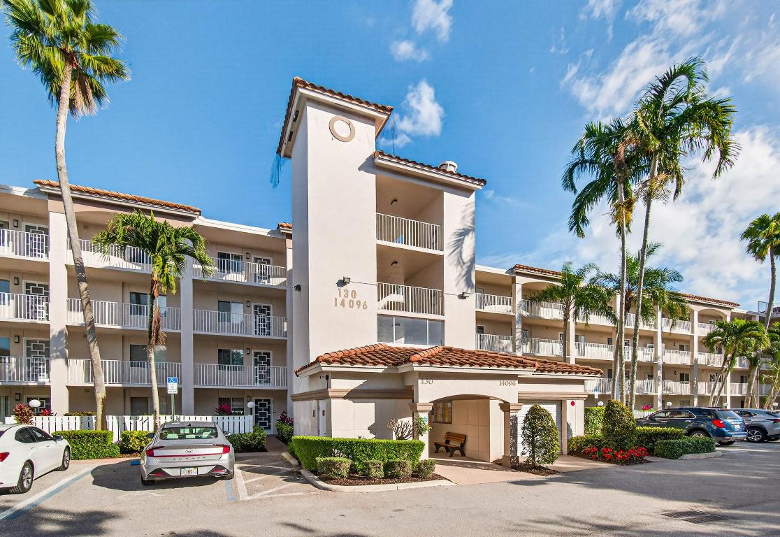 HUNTINGTON POINTE - Residential