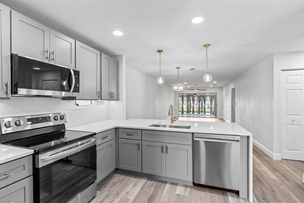 Photo of 5844 Moss Court #9, Fort Pierce, FL 34982 (MLS # R11027354)