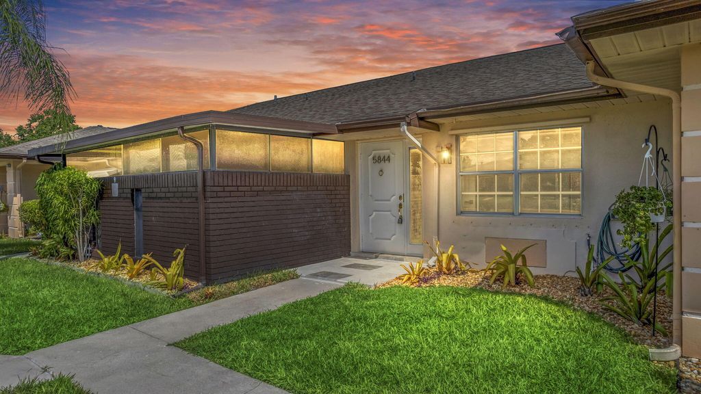 Photo of 5844 Moss Court #9, Fort Pierce, FL 34982 (MLS # R11027354)