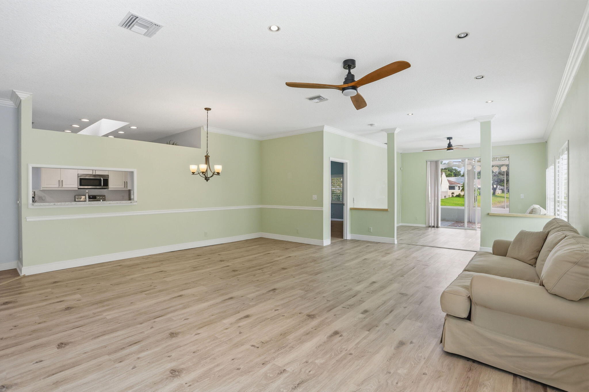 PINE RIDGE AT DELRAY BEACH - Residential