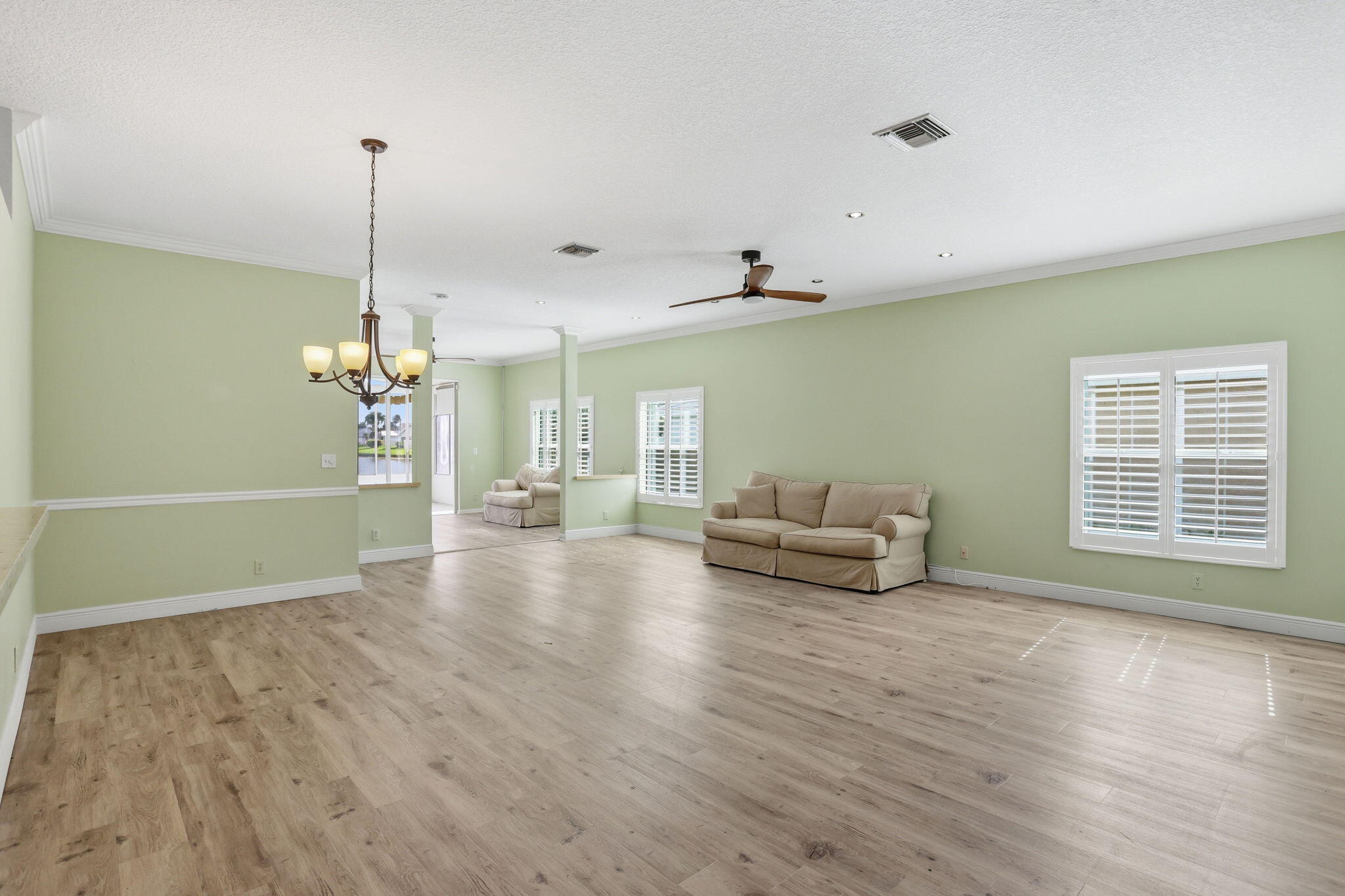PINE RIDGE AT DELRAY BEACH - Residential