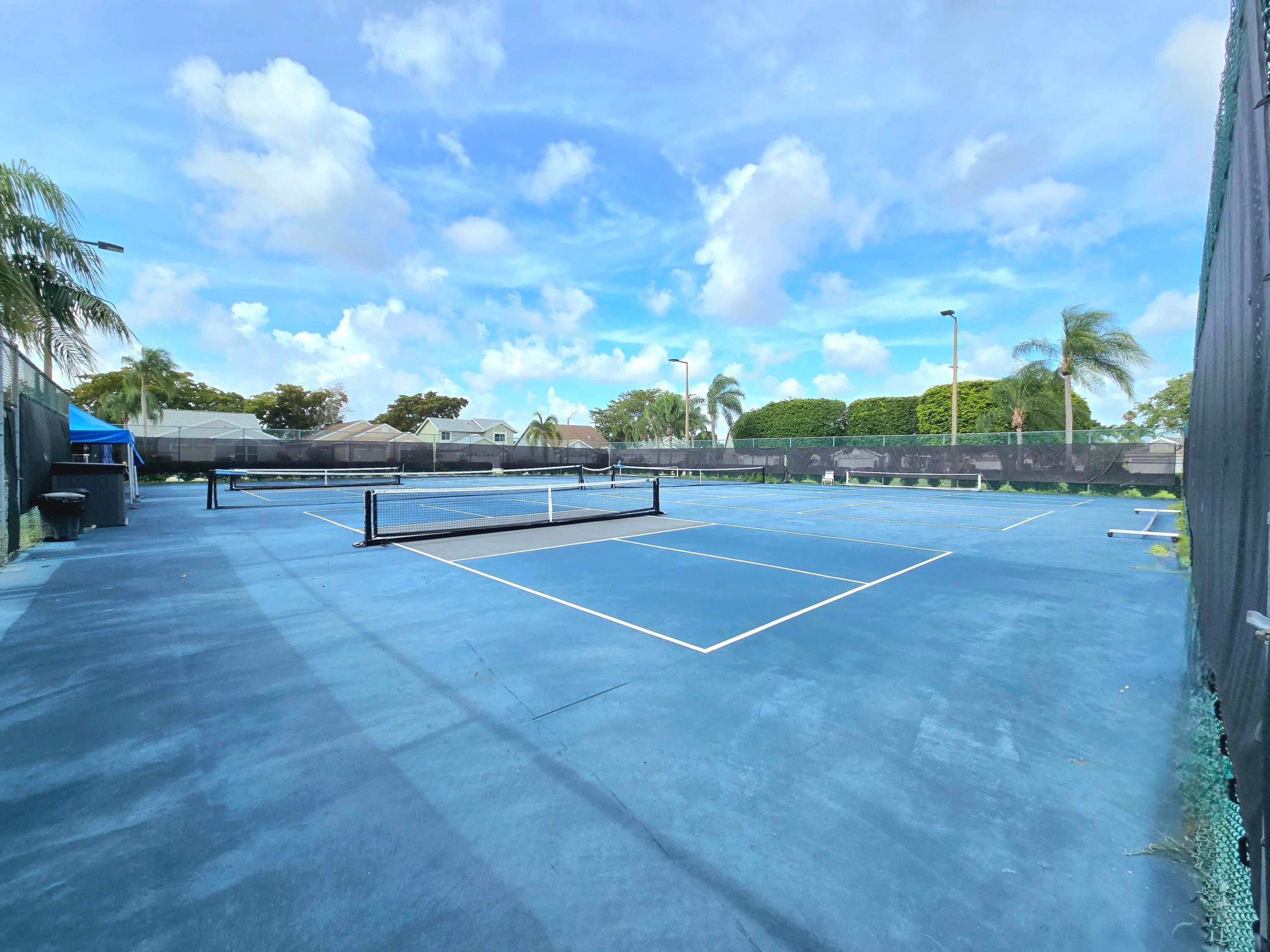 PINE RIDGE AT DELRAY BEACH - Residential
