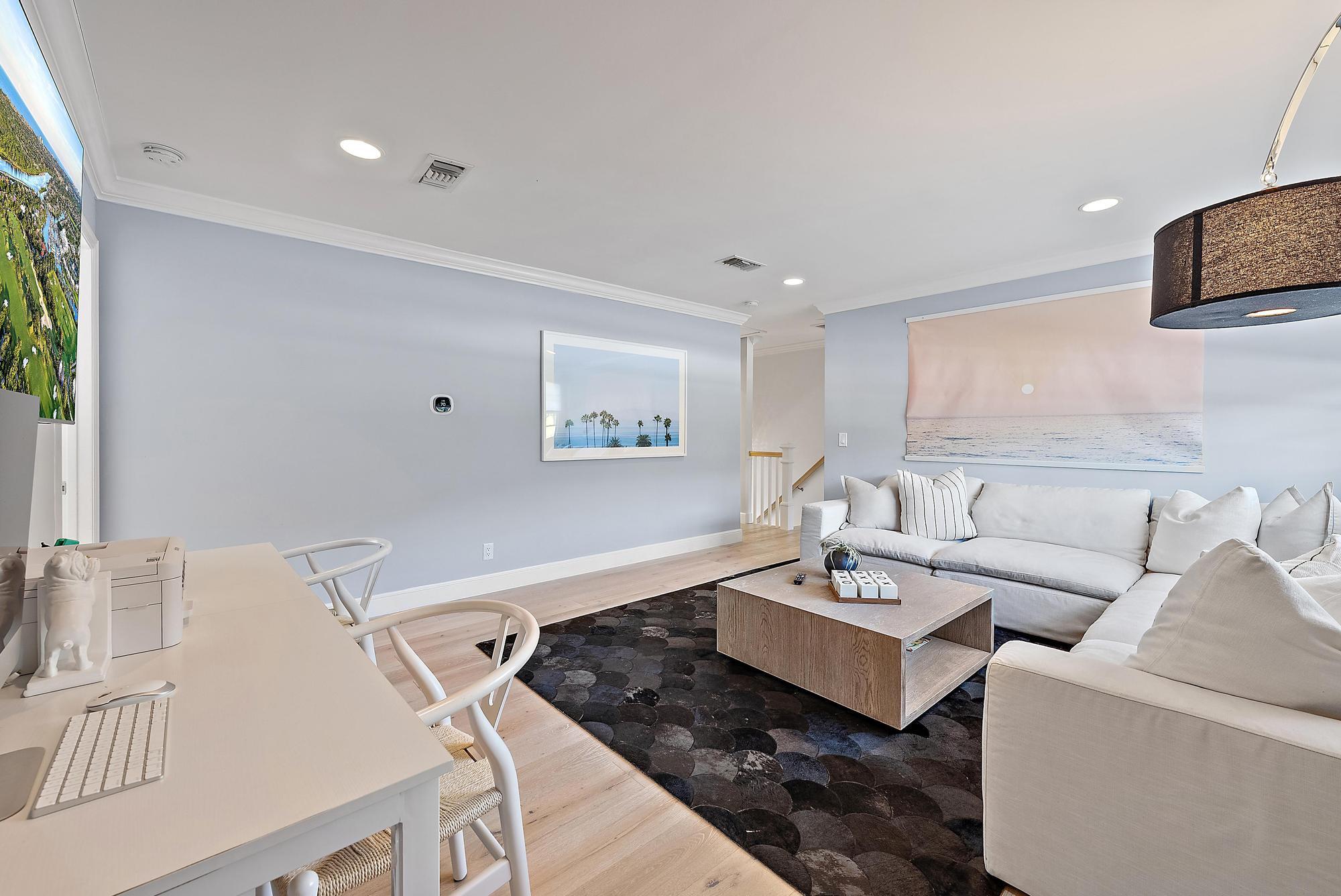 CAPTAINS KEY - Residential