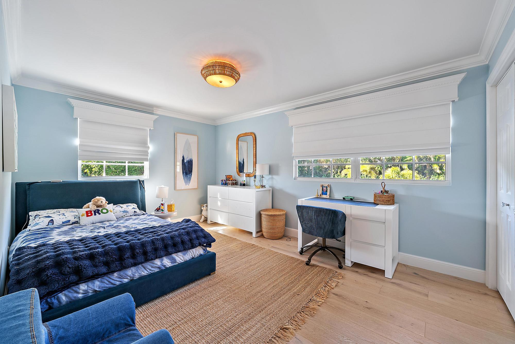 CAPTAINS KEY - Residential