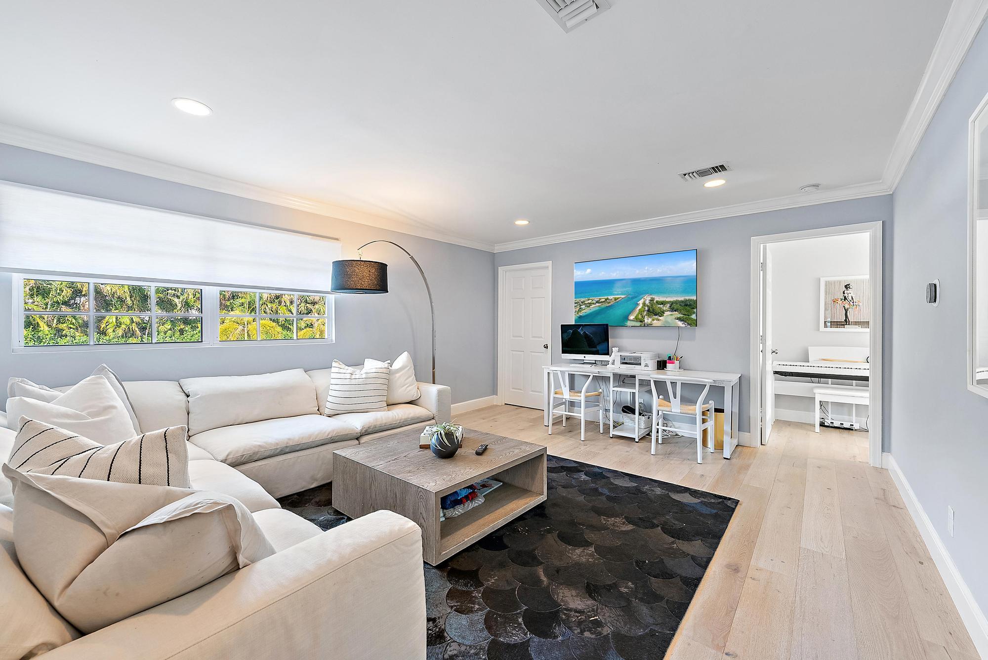 CAPTAINS KEY - Residential