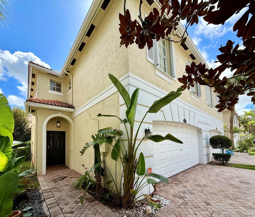 Photo of 9138 Villa Palma Lane, Palm Beach Gardens, FL 33418 (MLS # R11122628)