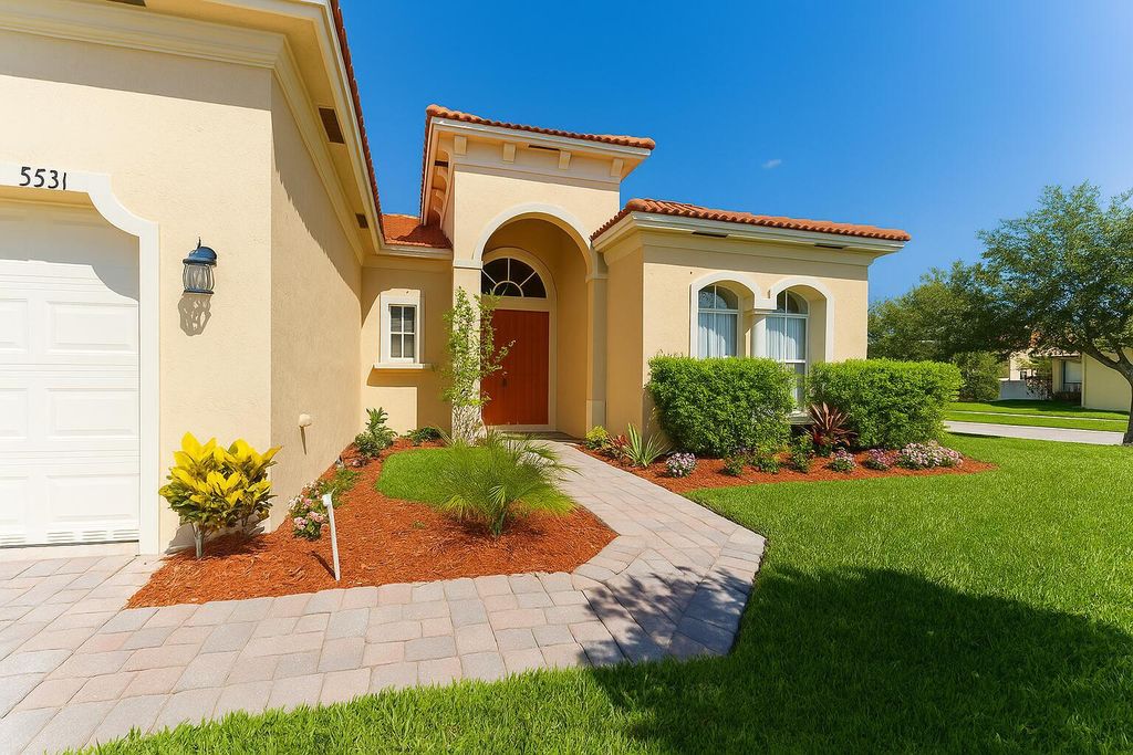 Photo of 5531 Place Lake Drive, Fort Pierce, FL 34951 (MLS # R11062348)