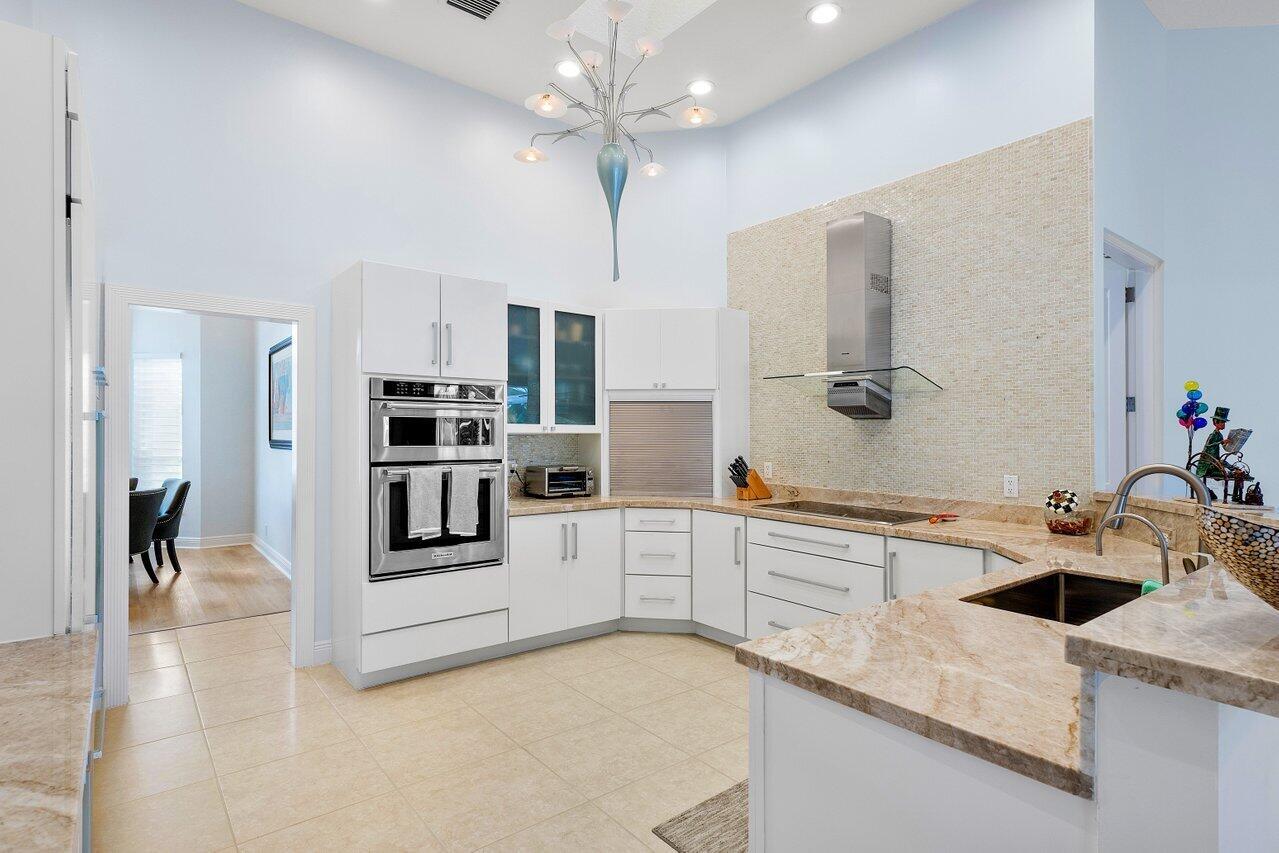 PGA RESORT COMMUNITY OF PRESTON - Residential