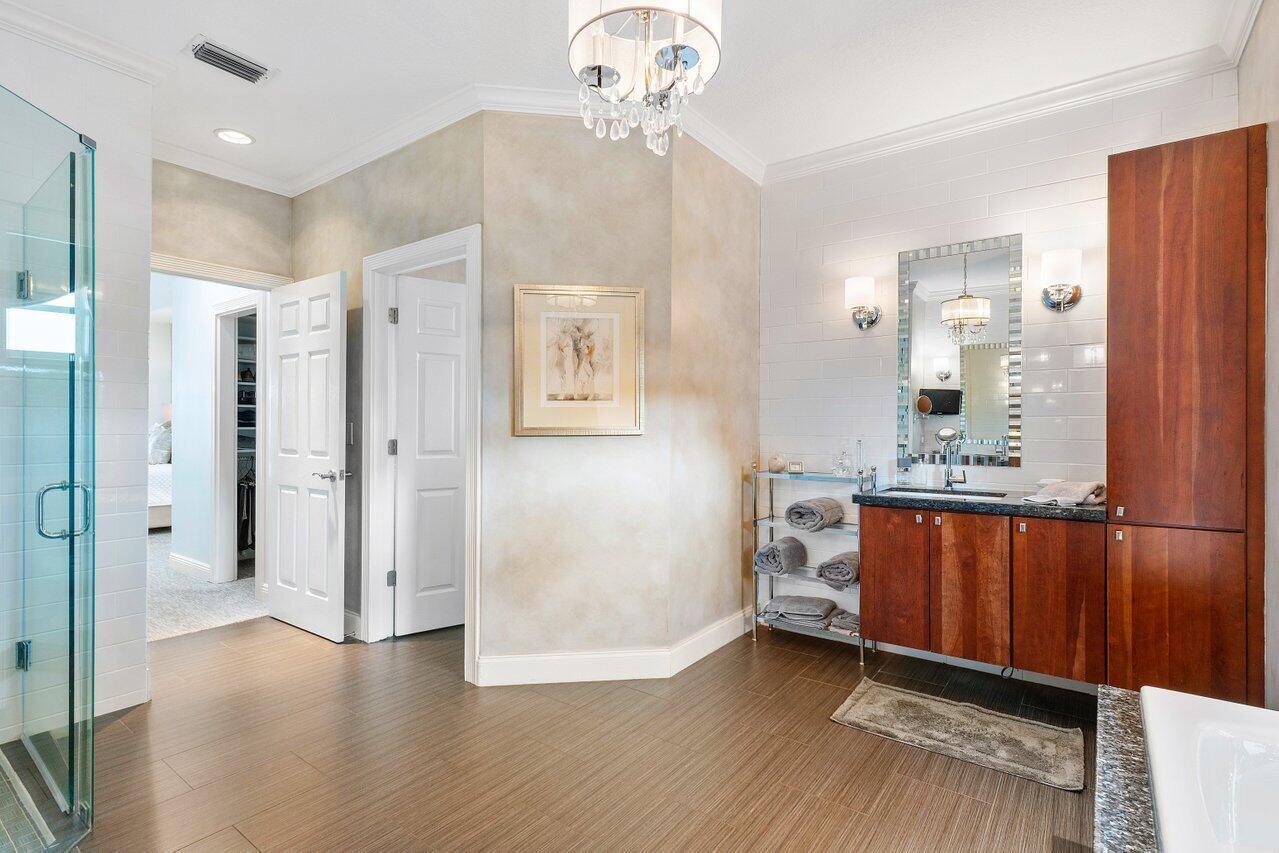 PGA RESORT COMMUNITY OF PRESTON - Residential