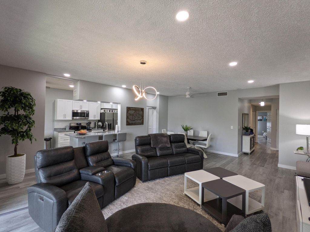 Photo of 105 Half Moon Circle #F2, Hypoluxo, FL 33462 (MLS # B26037198)