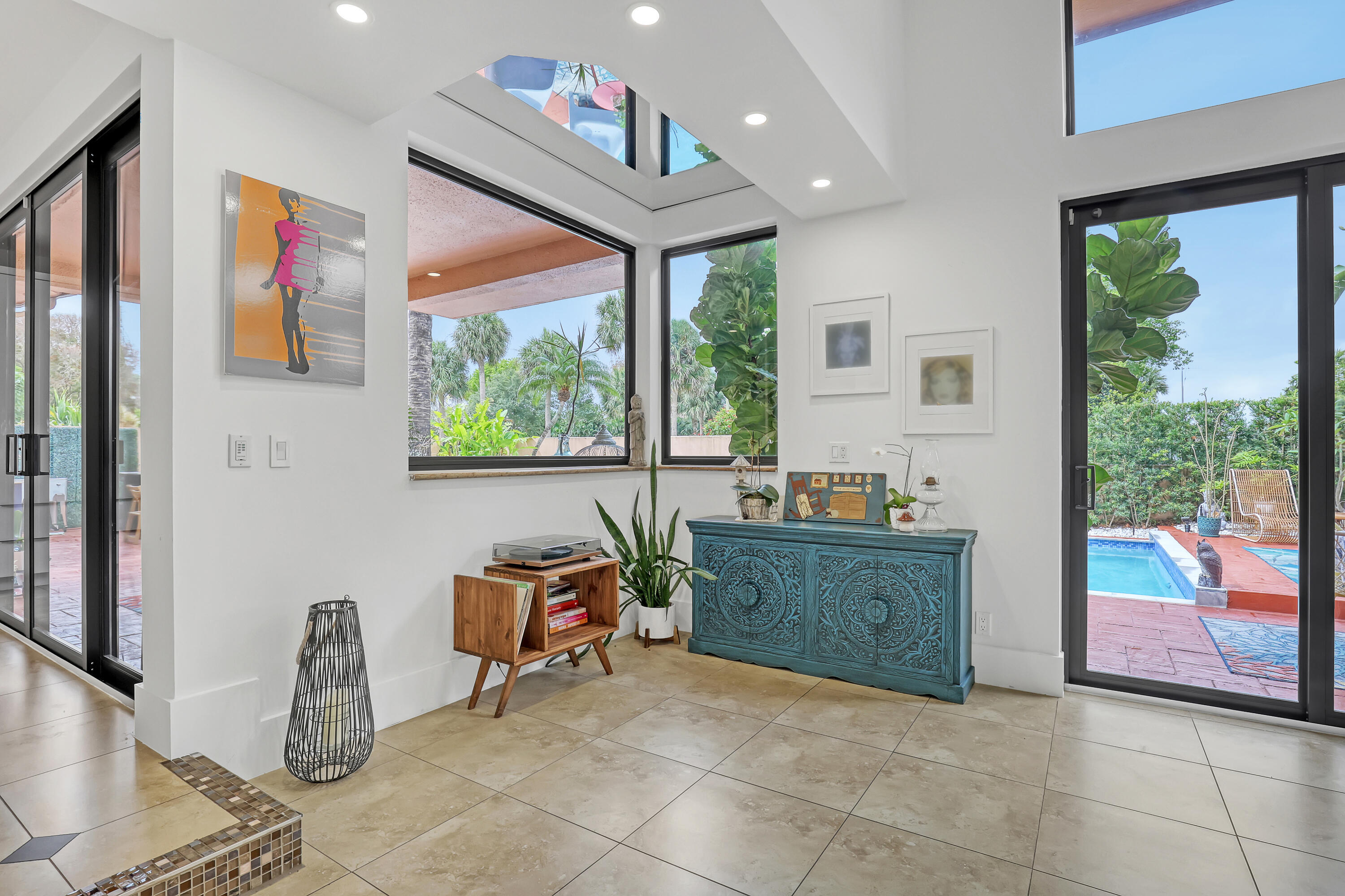 VILLA FLORA AT BOCA POINTE - Residential