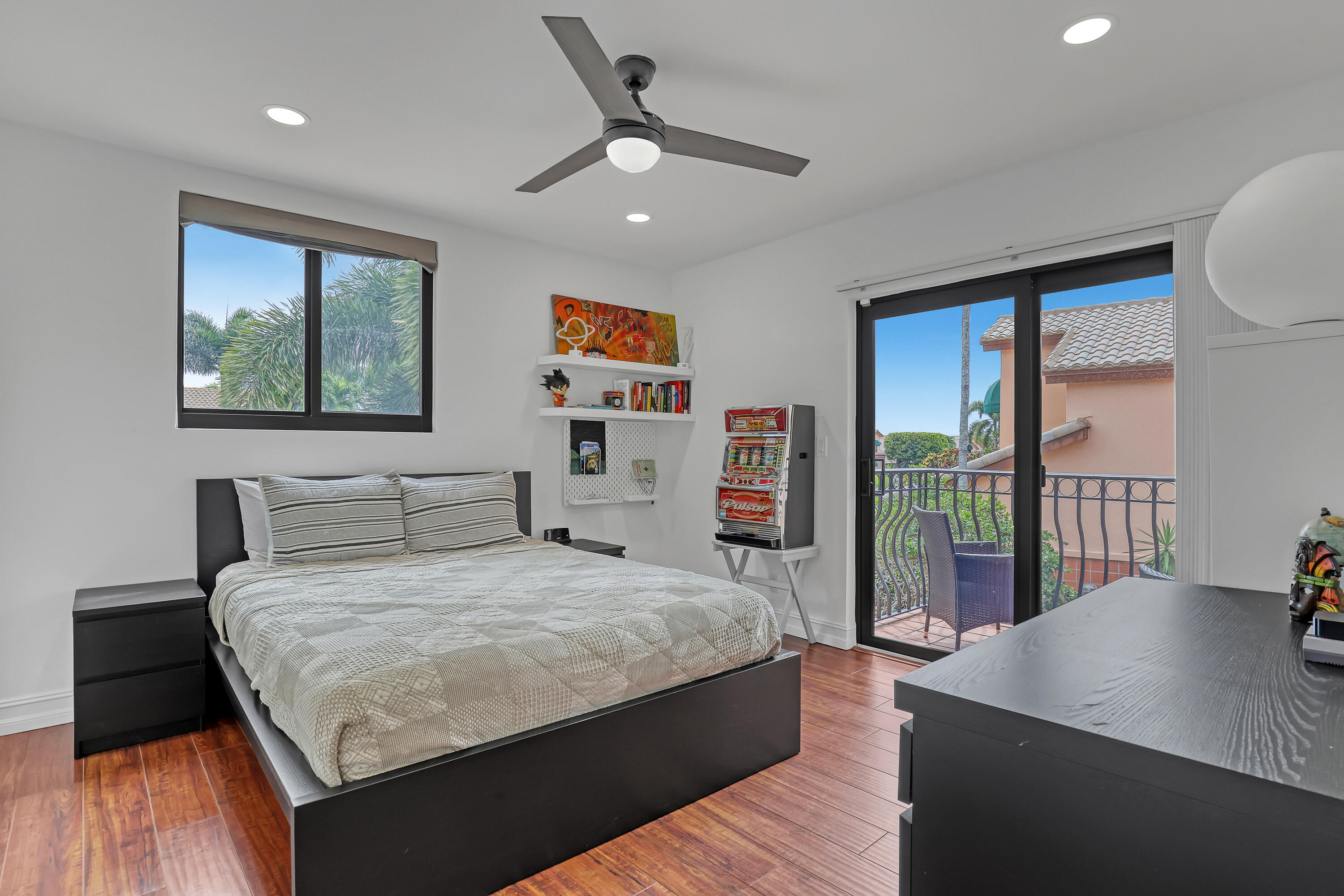 VILLA FLORA AT BOCA POINTE - Residential