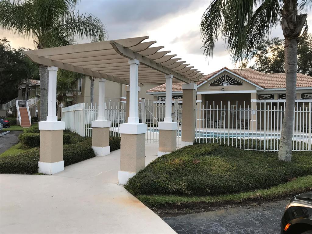 OSPREY COVE AT THE OAKS CONDO PH 10 - Residential