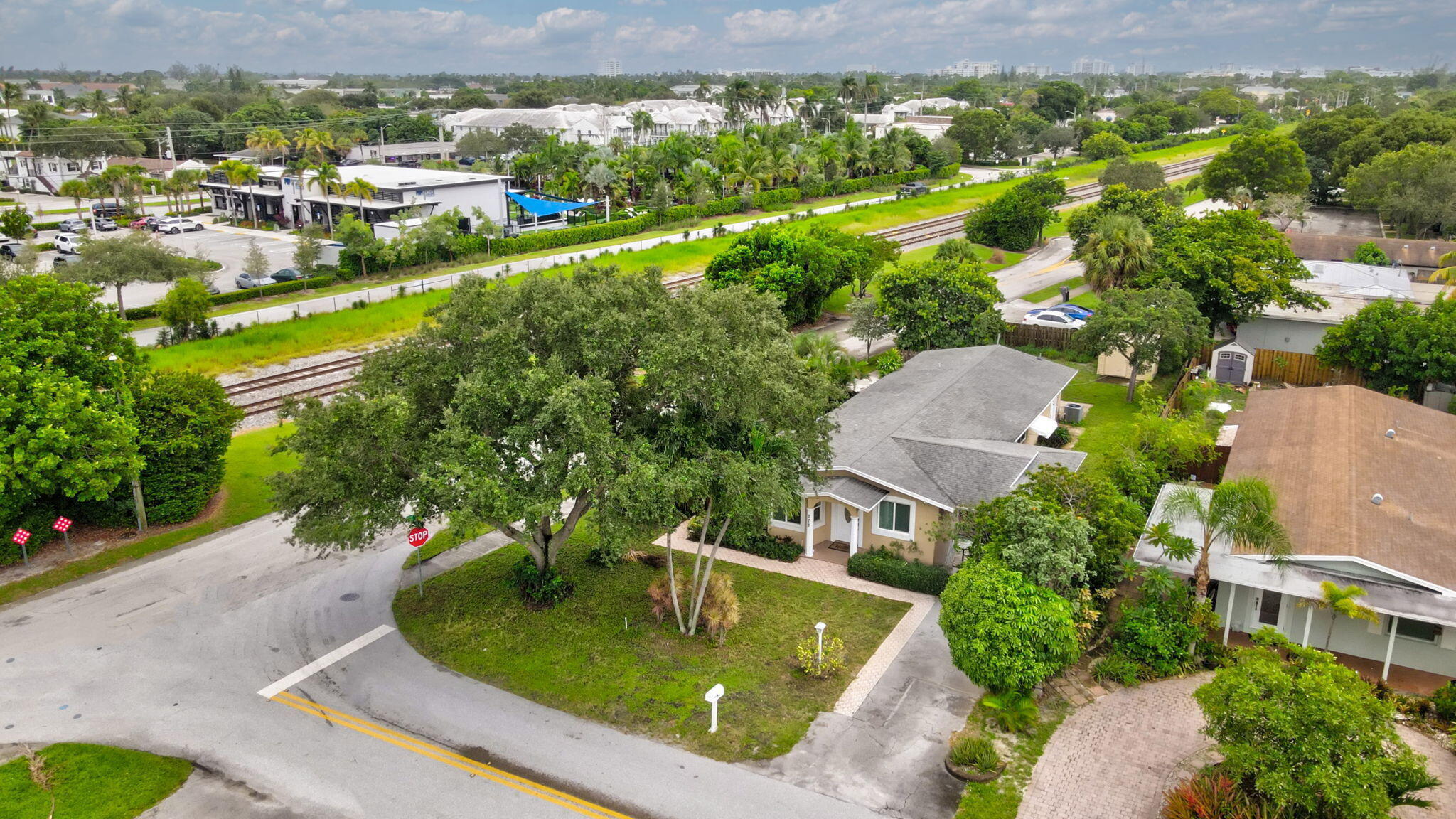 DELL PARK - Residential