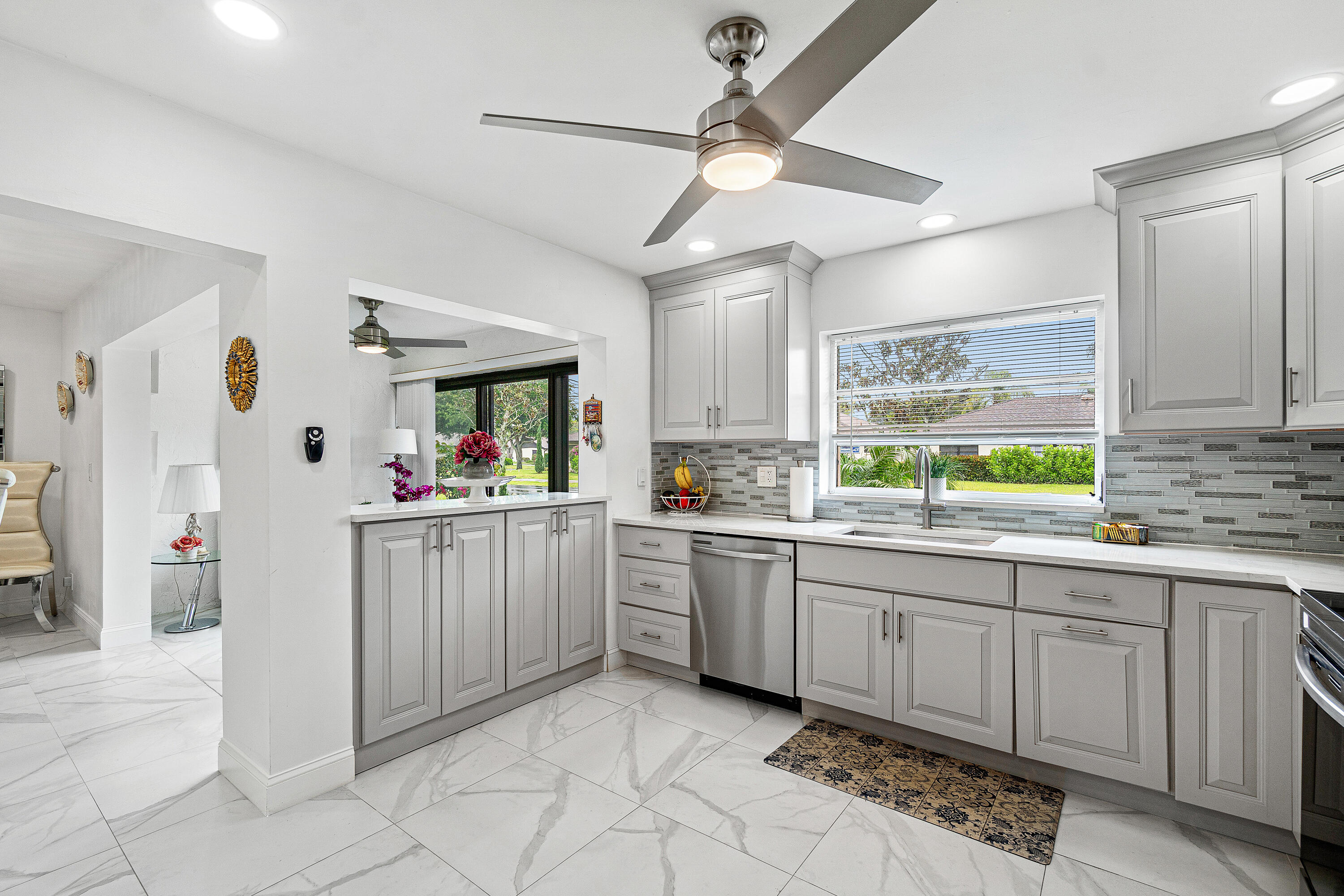 GREENTREE VILLAS CONDO - Residential