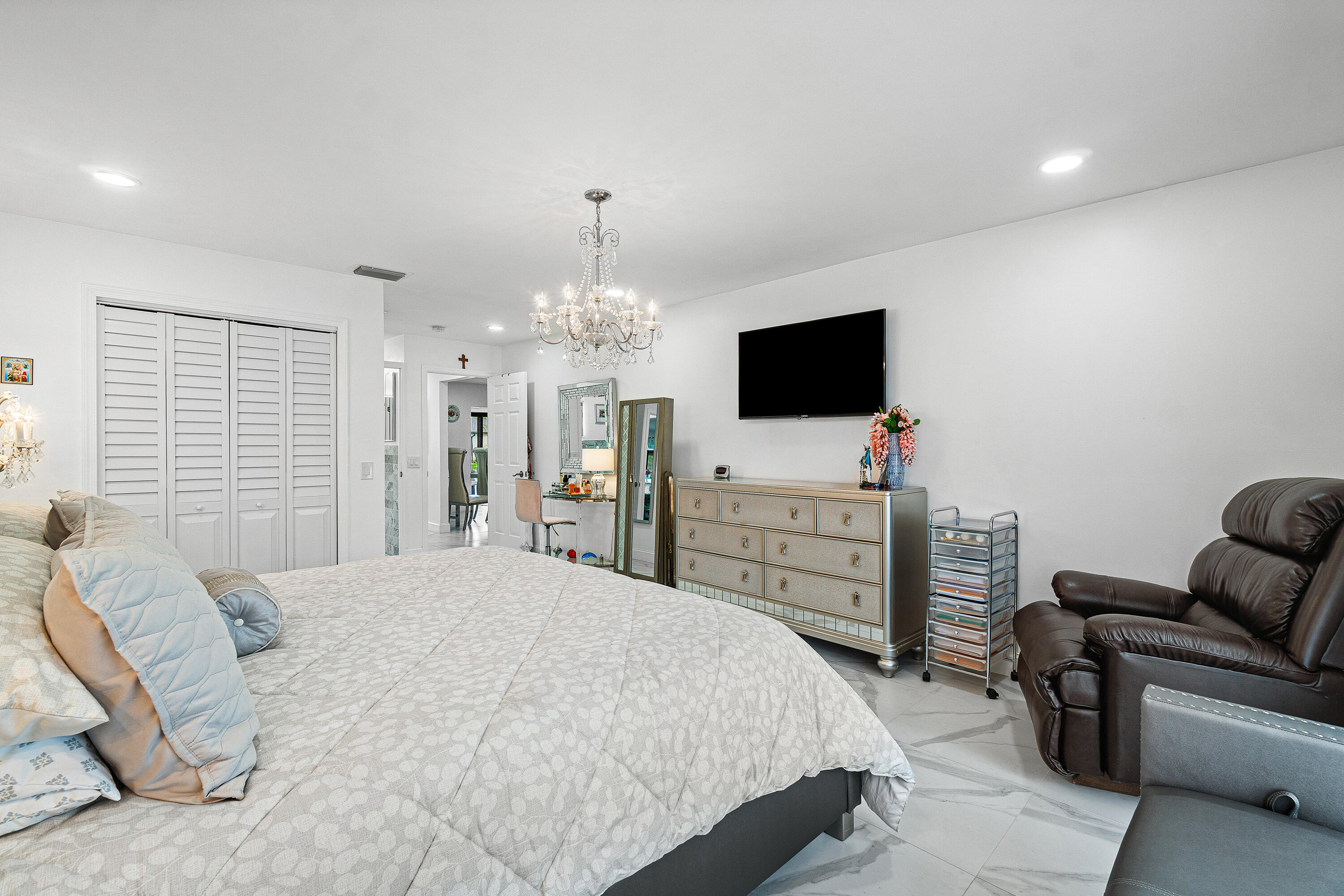 GREENTREE VILLAS CONDO - Residential