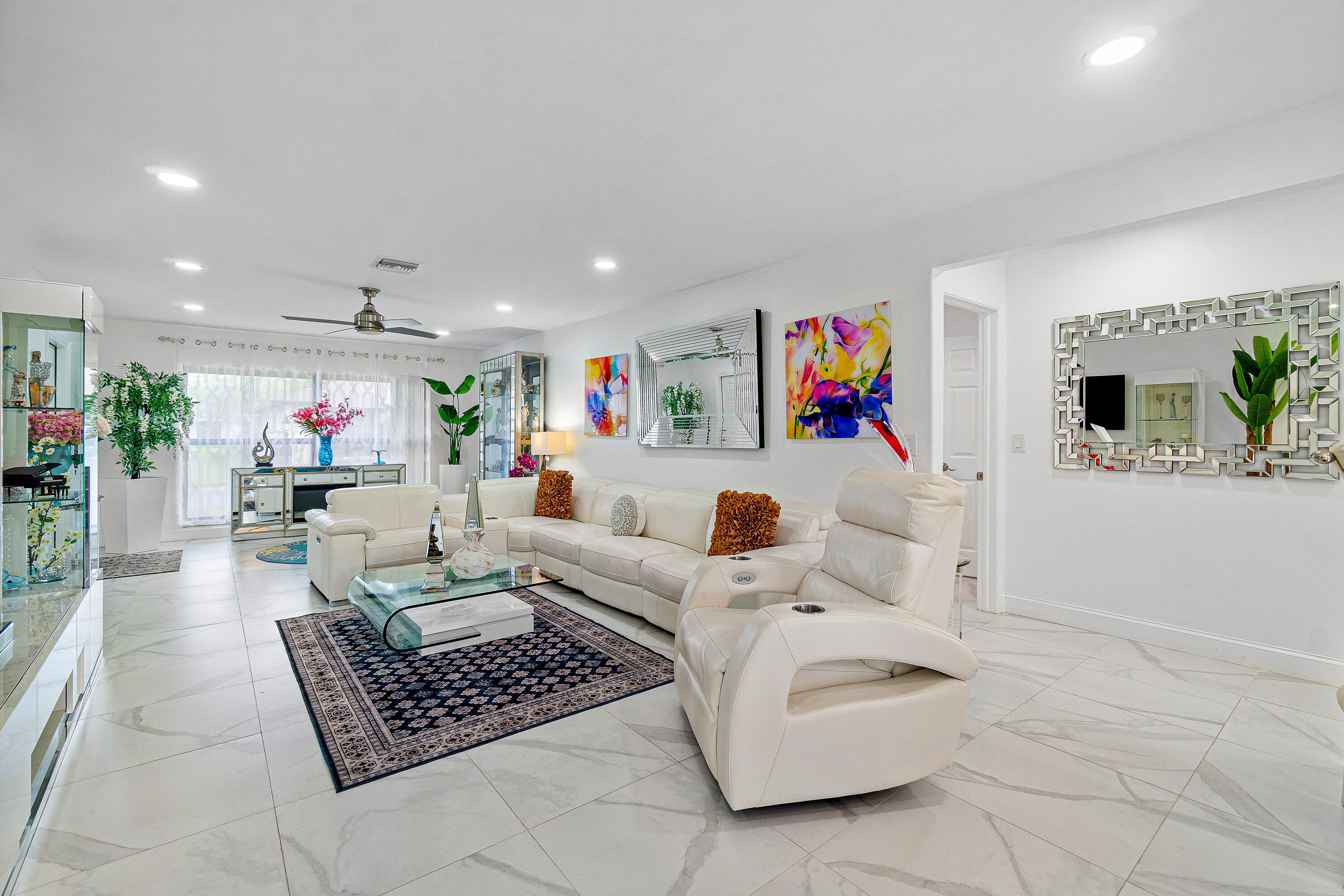 GREENTREE VILLAS CONDO - Residential