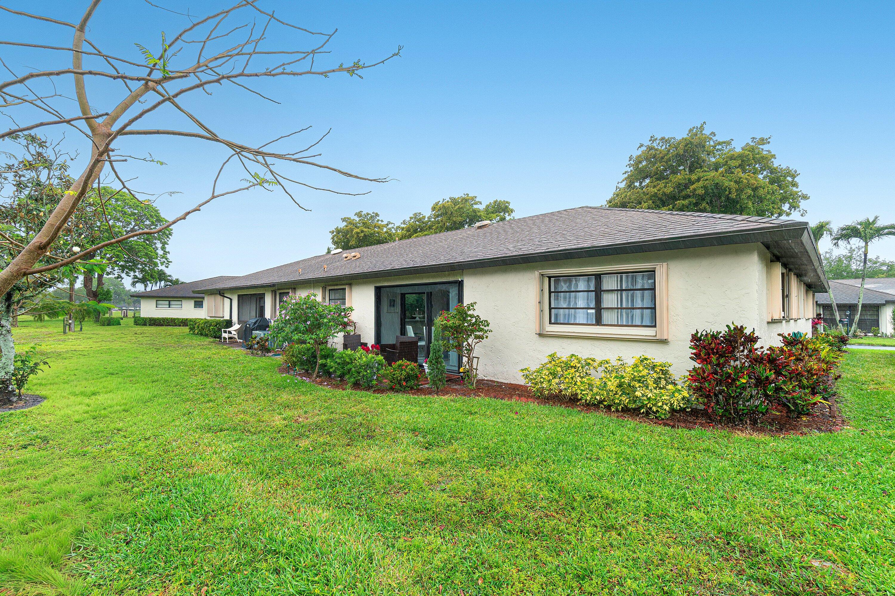 GREENTREE VILLAS CONDO - Residential