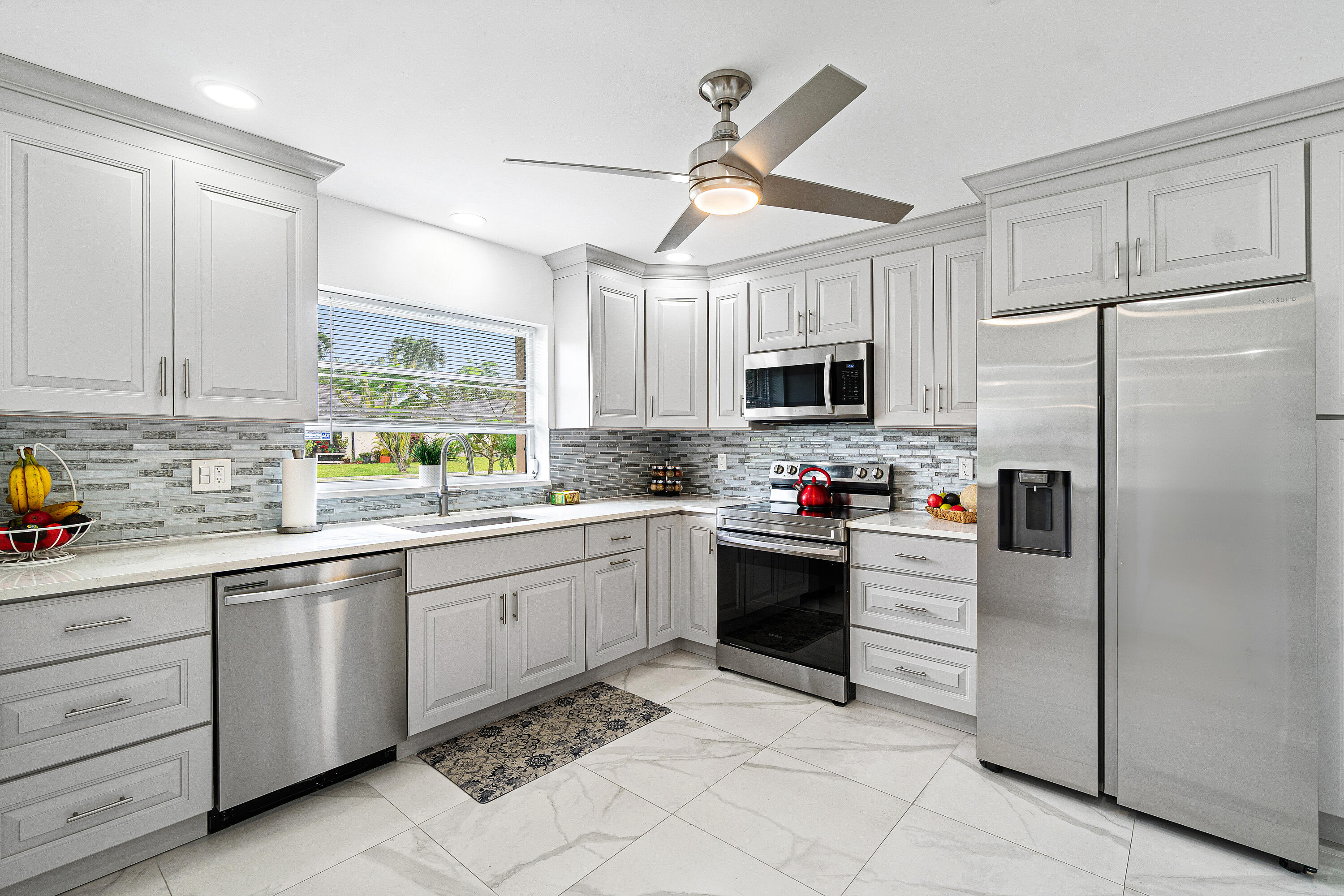 GREENTREE VILLAS CONDO - Residential