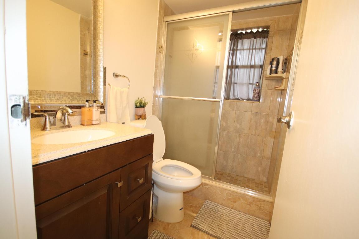 ORIOLE GOLF & TENNIS CLUB CONDO - Residential