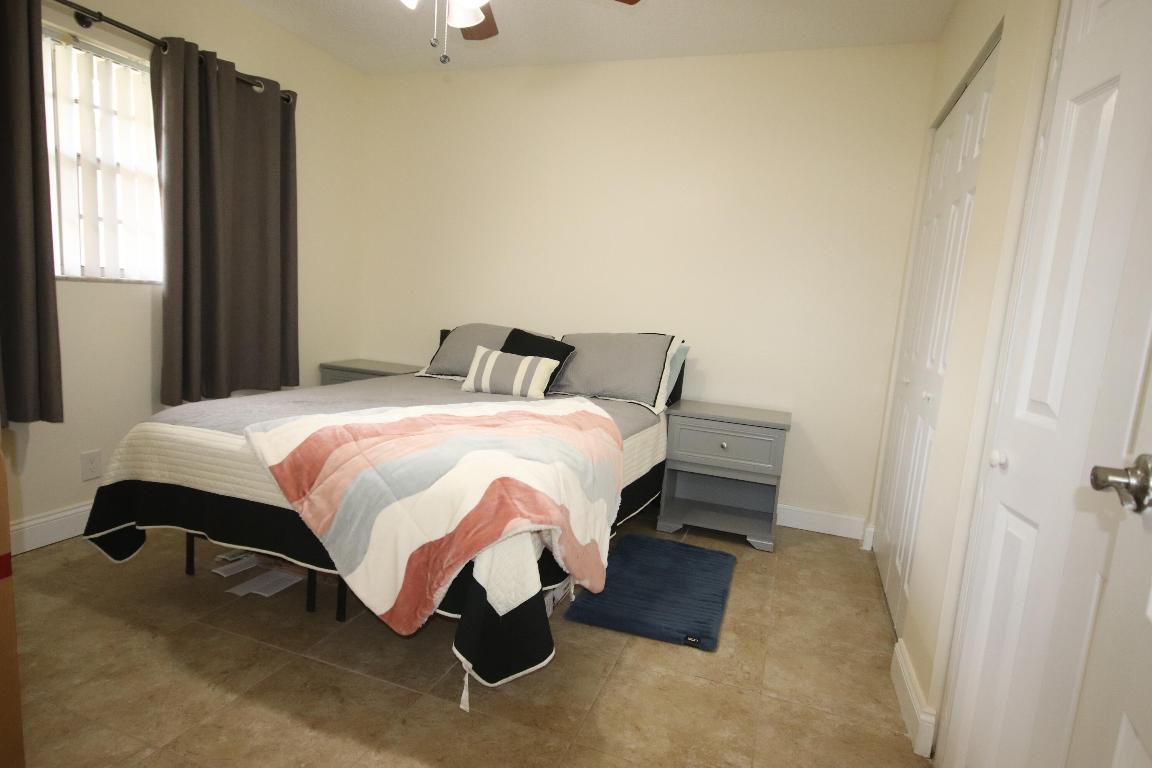 ORIOLE GOLF & TENNIS CLUB CONDO - Residential