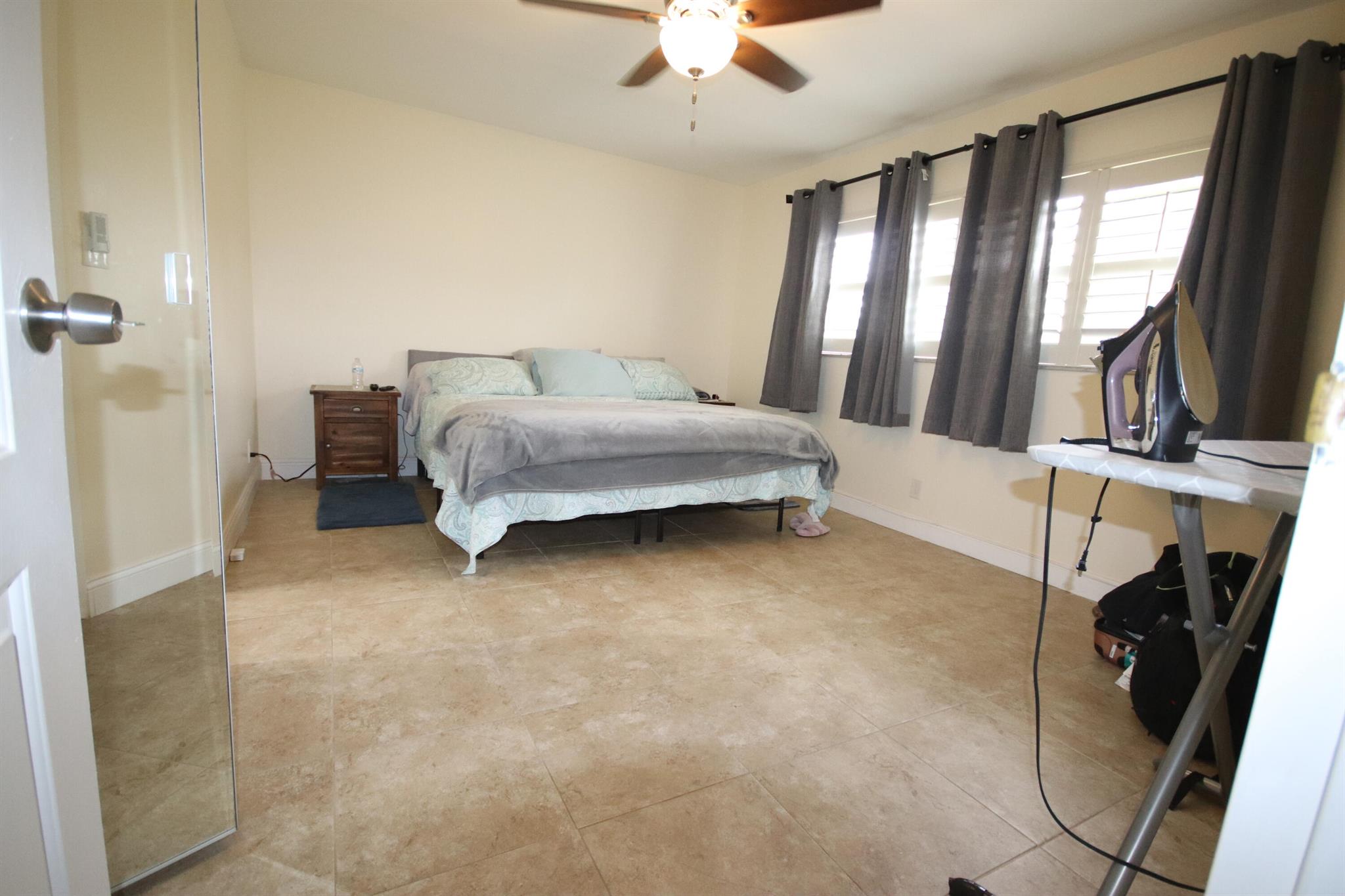 ORIOLE GOLF & TENNIS CLUB - Residential