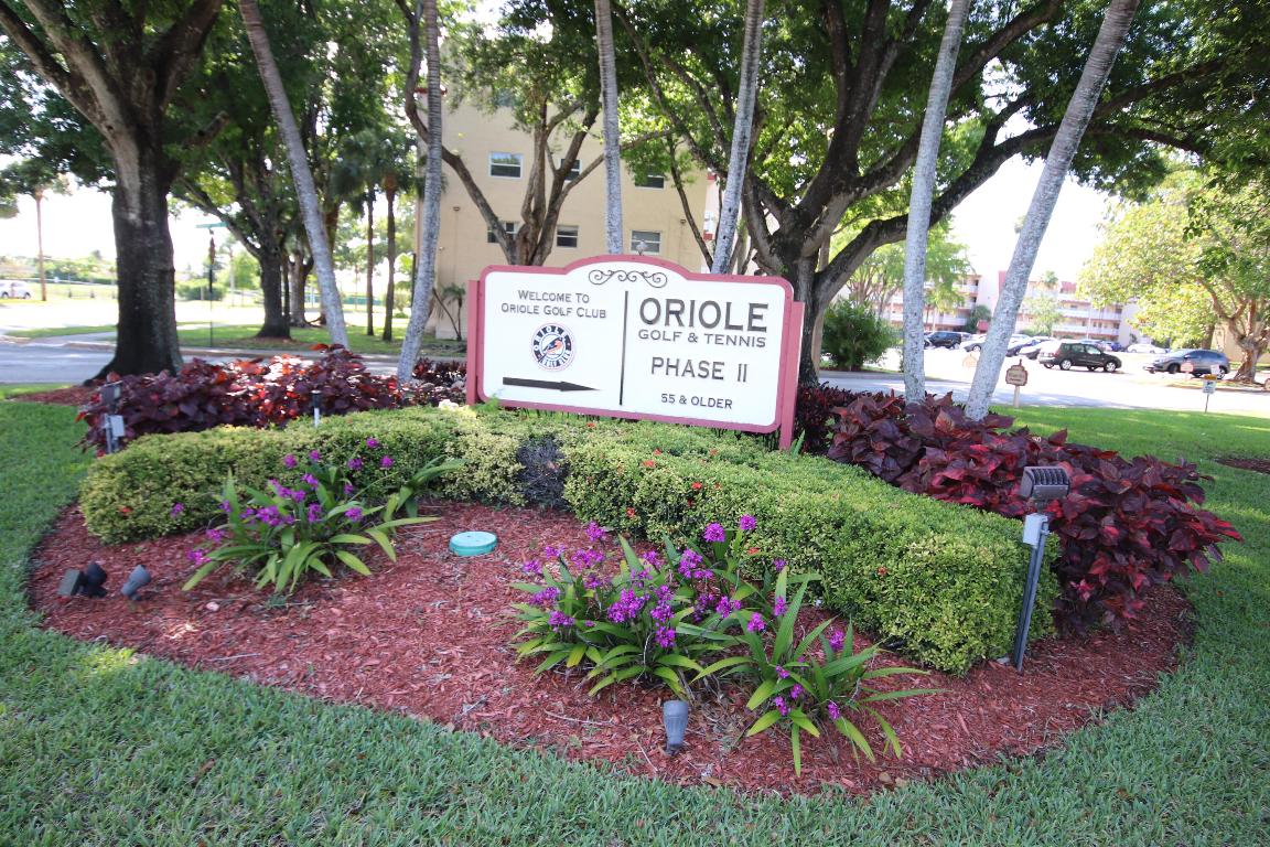 ORIOLE GOLF & TENNIS CLUB CONDO - Residential