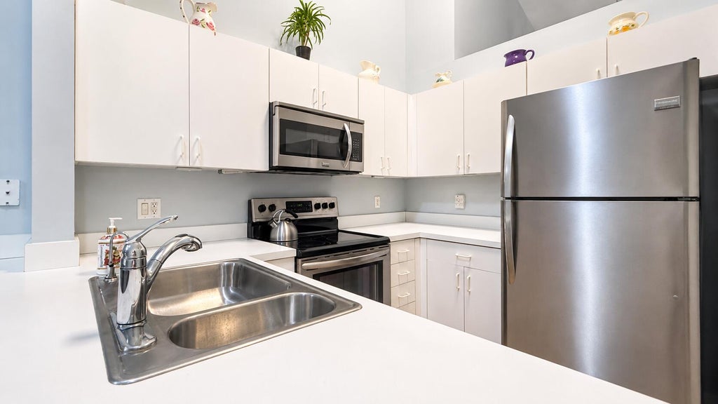 Photo of 322 NW TUSCANY Court, Port Saint Lucie, FL 34986 (MLS # B26067131)