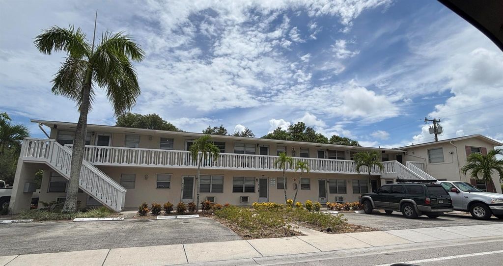 Photo of 201 S J Street #9, Lake Worth Beach, FL 33460 (MLS # R11113595)
