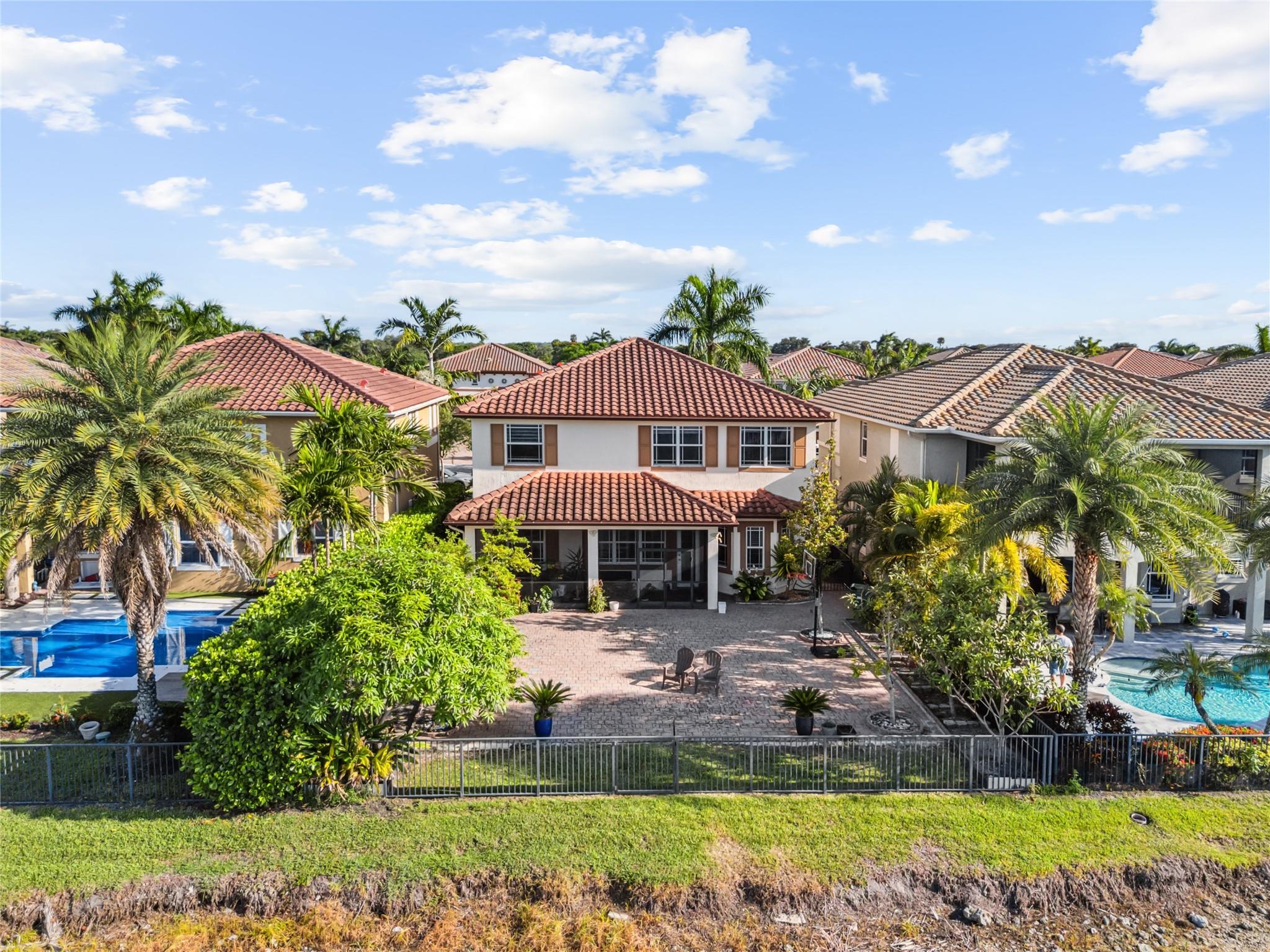 9725 Blue Isle Bay