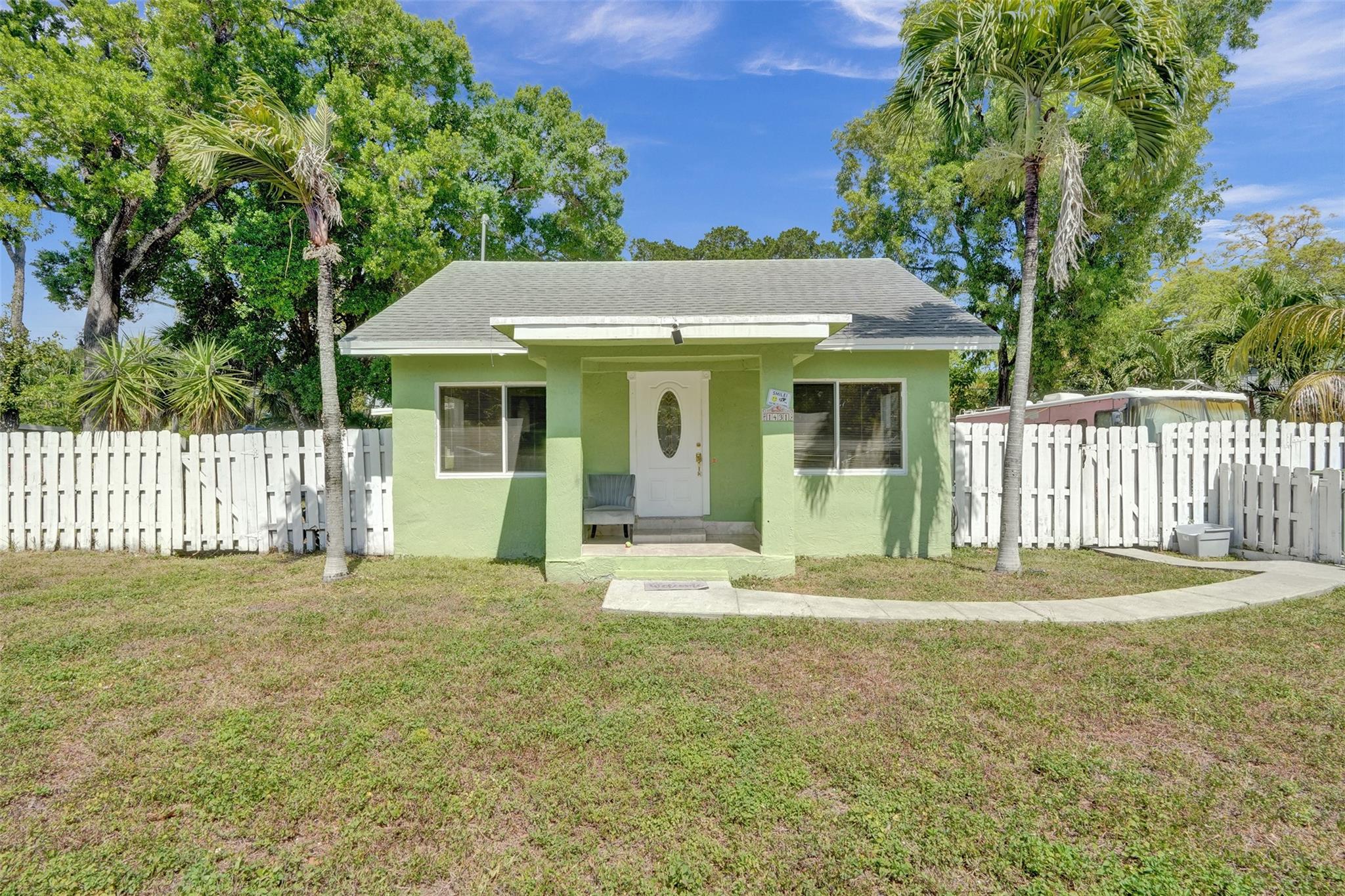 Hibiscus Gardens 10-1 B - Residential