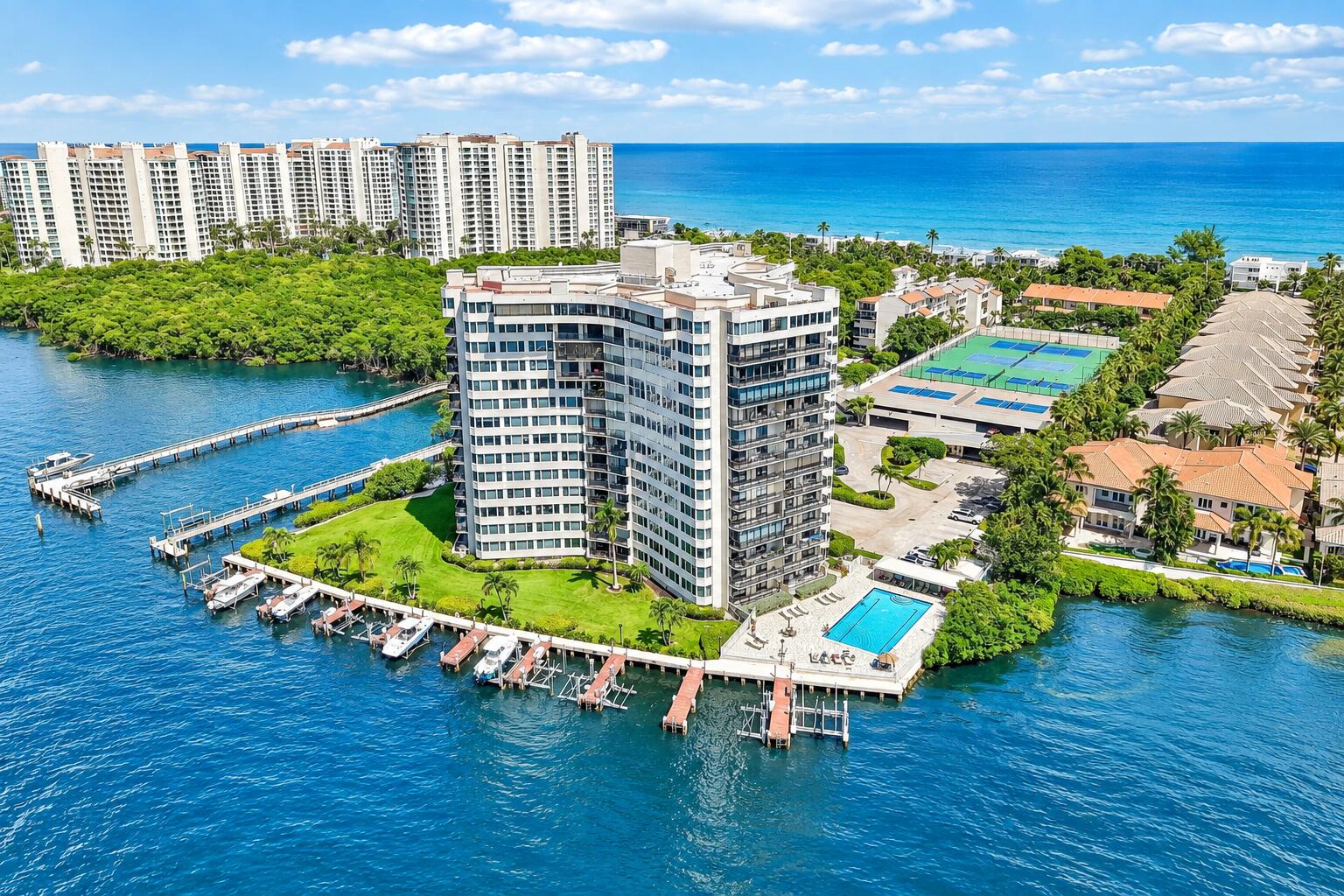 3912 S Ocean Boulevard 704, Highland Beach, FL, 33487/$995,000 1 3912 S Ocean Boulevard 704