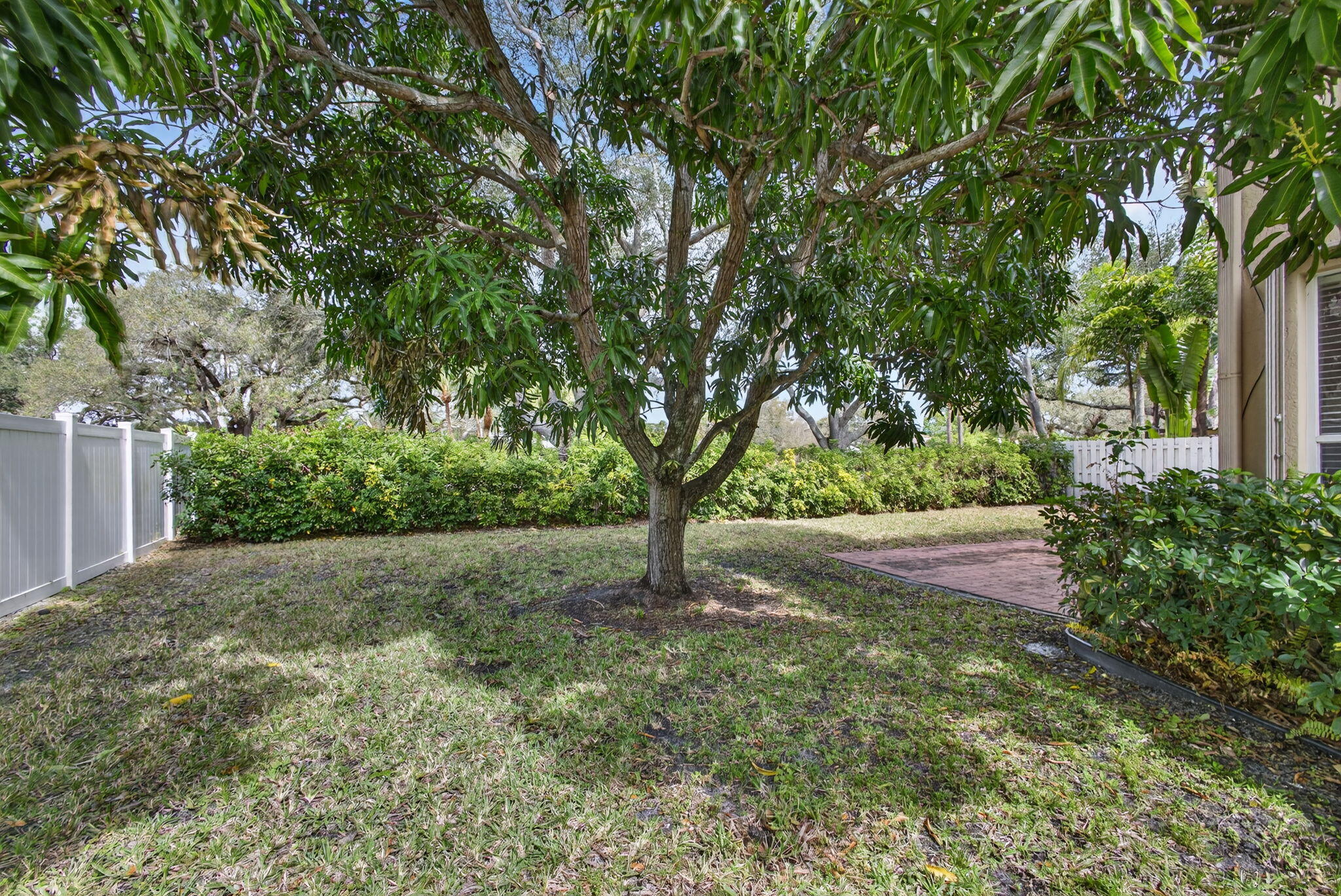 BRIGER PARS B, E AND F - Residential