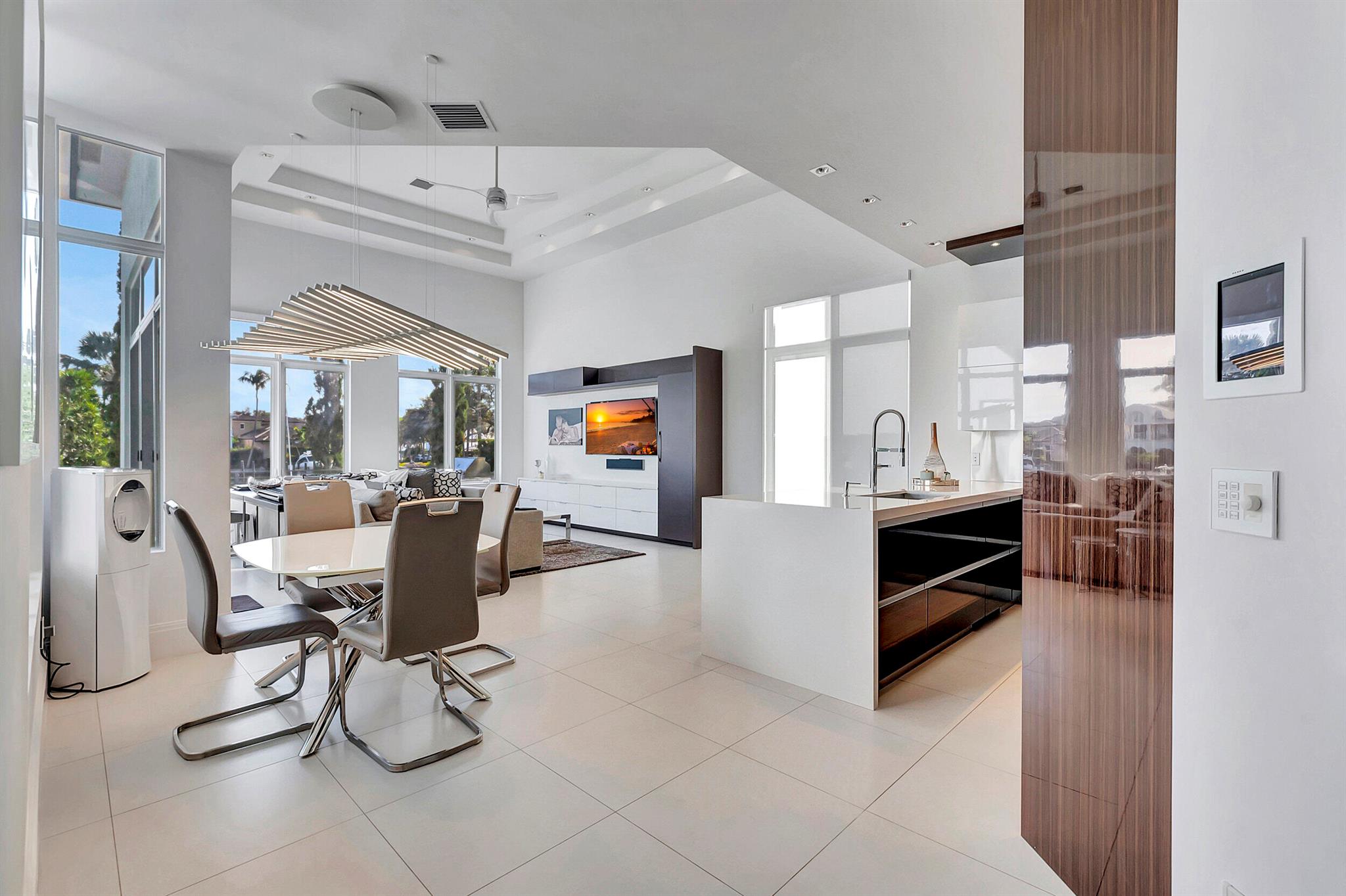 Boca Marina Yacht Club - Residential