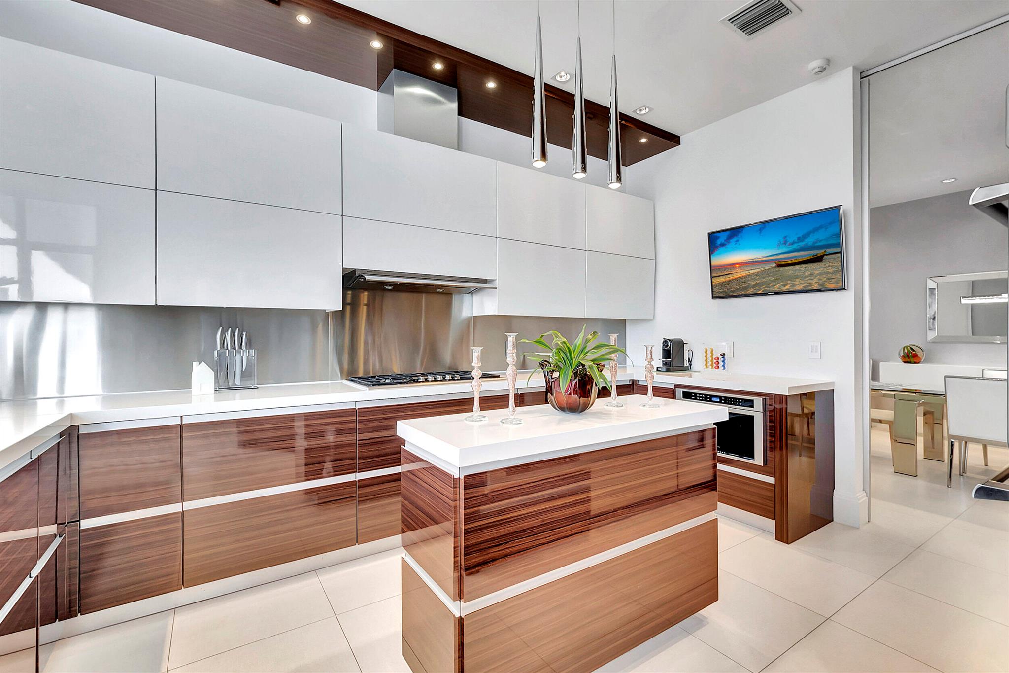 Boca Marina Yacht Club - Residential