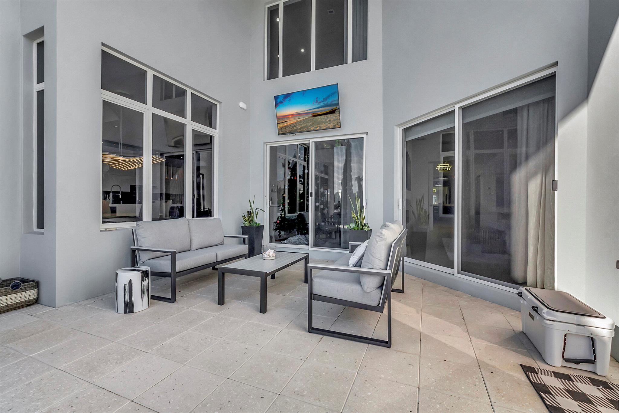 Boca Marina Yacht Club - Residential