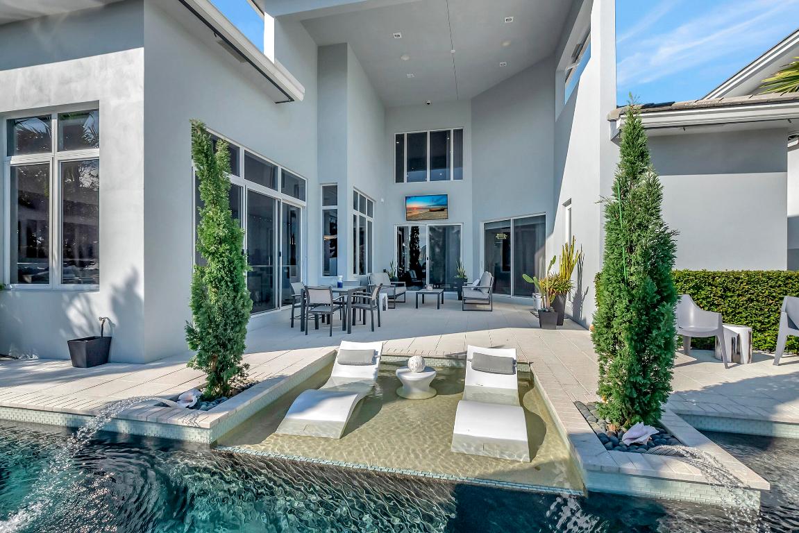 Boca Marina Yacht Club - Residential