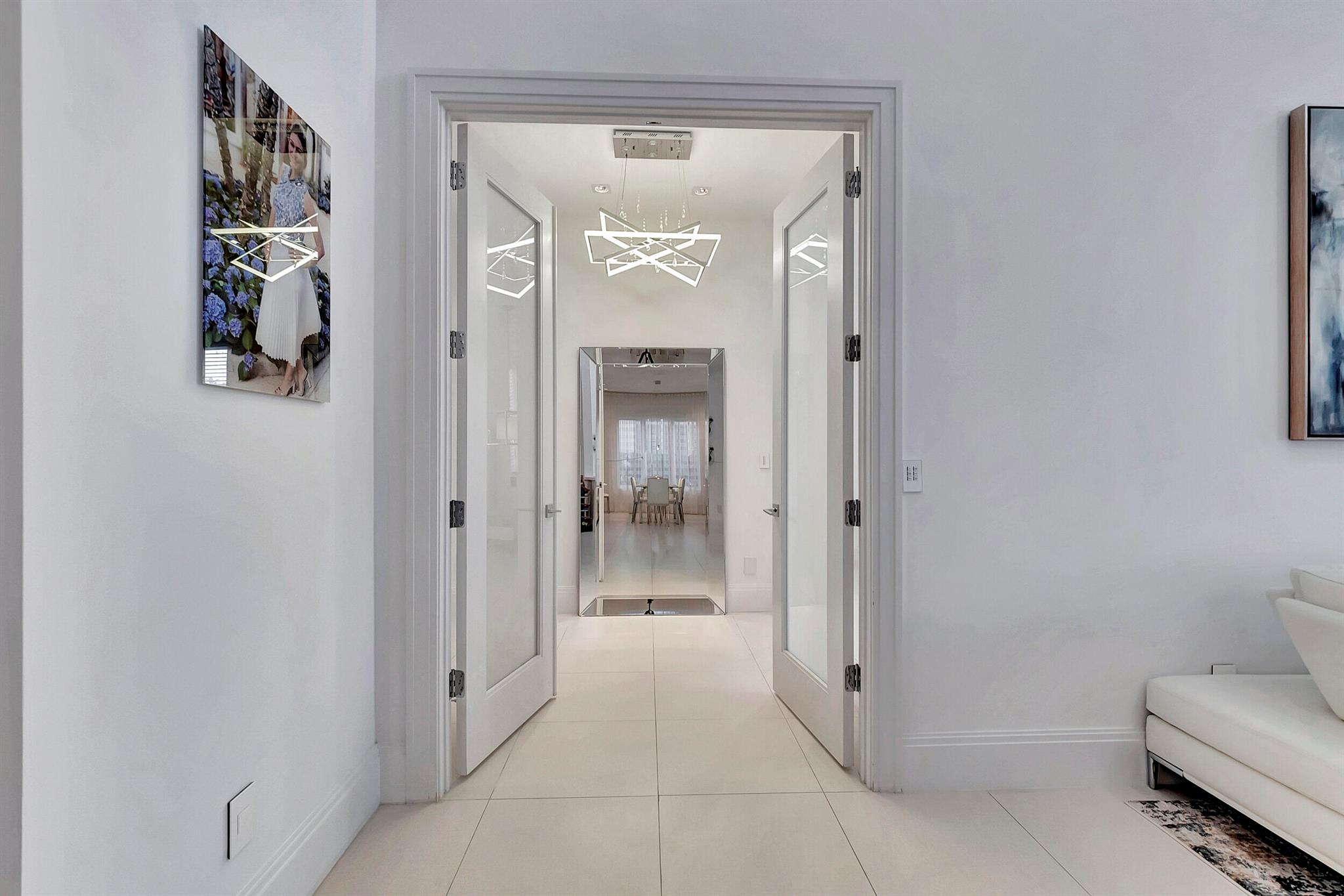 Boca Marina Yacht Club - Residential