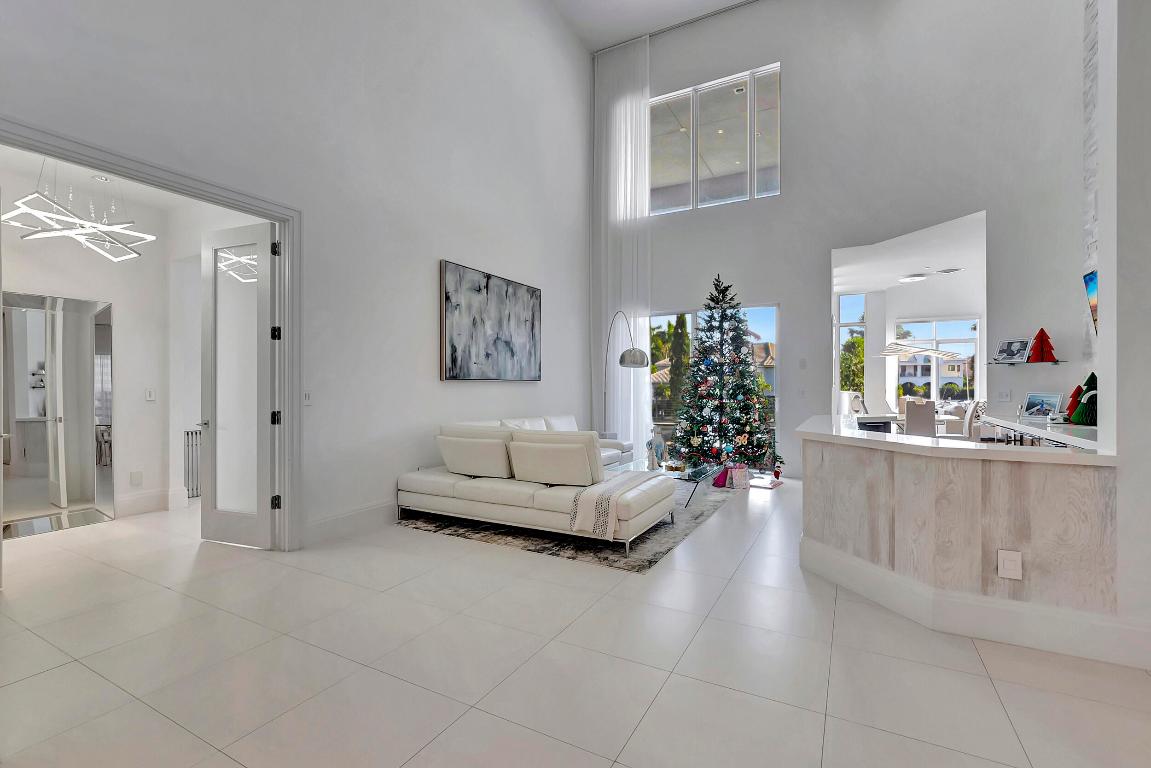 Boca Marina Yacht Club - Residential