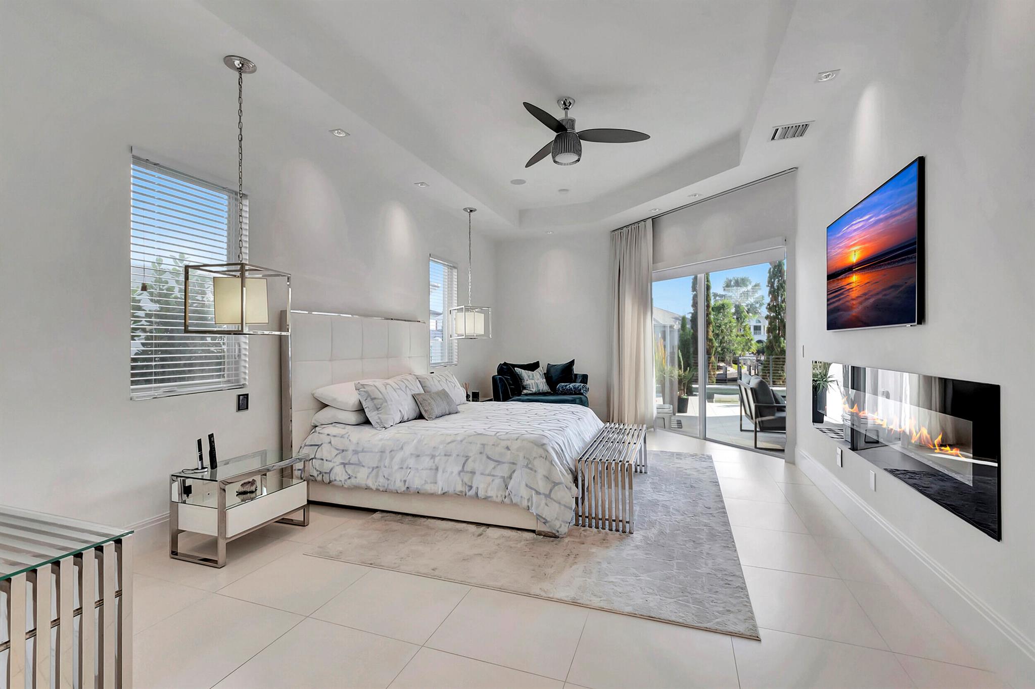 Boca Marina Yacht Club - Residential